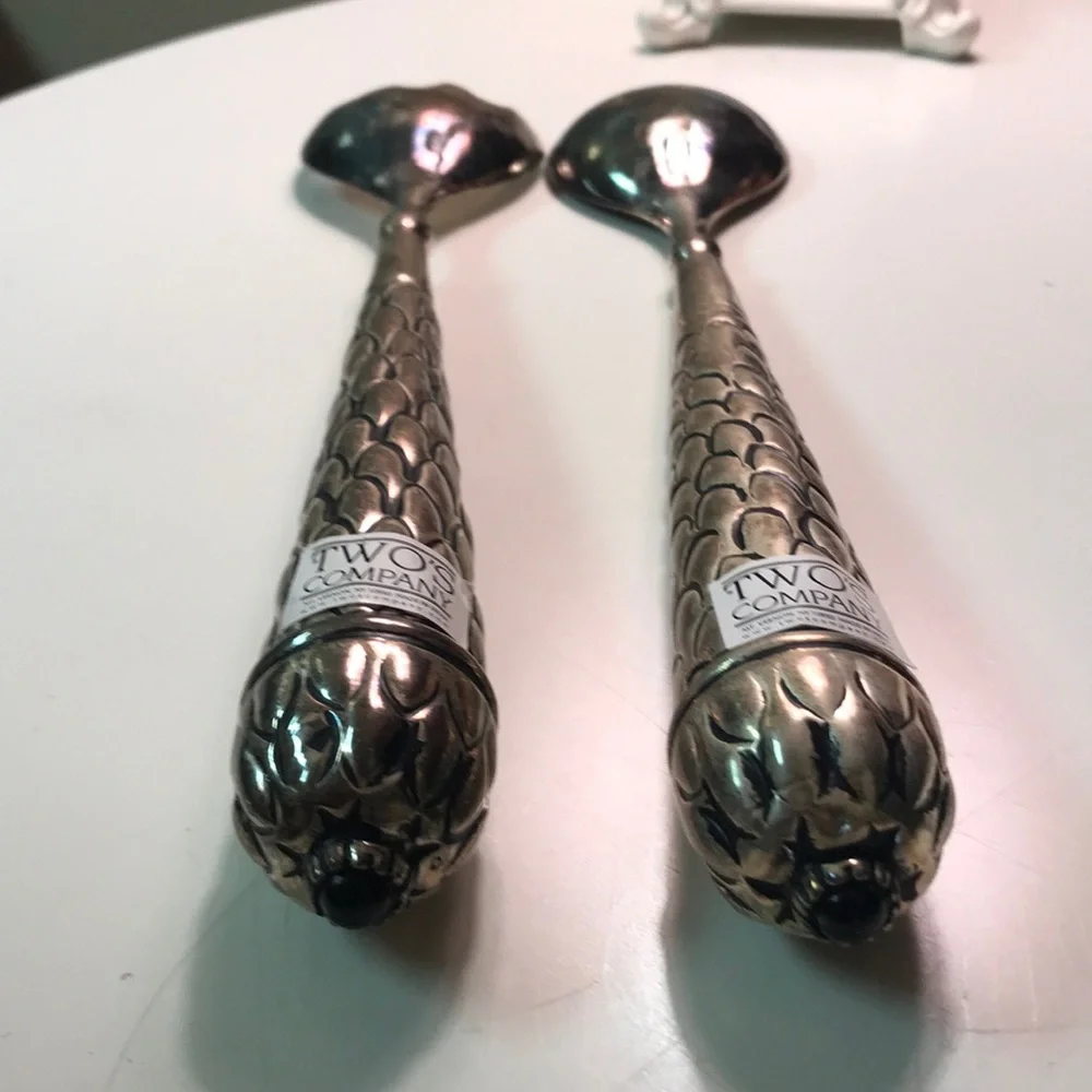 Two’s‎ Company serving set